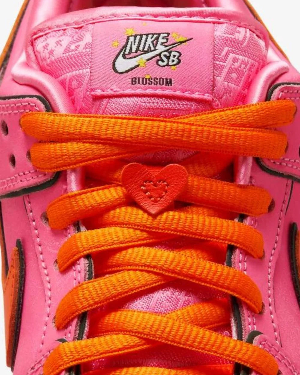 Nike SB Dunk Low The Powerpuff Girls Blossom