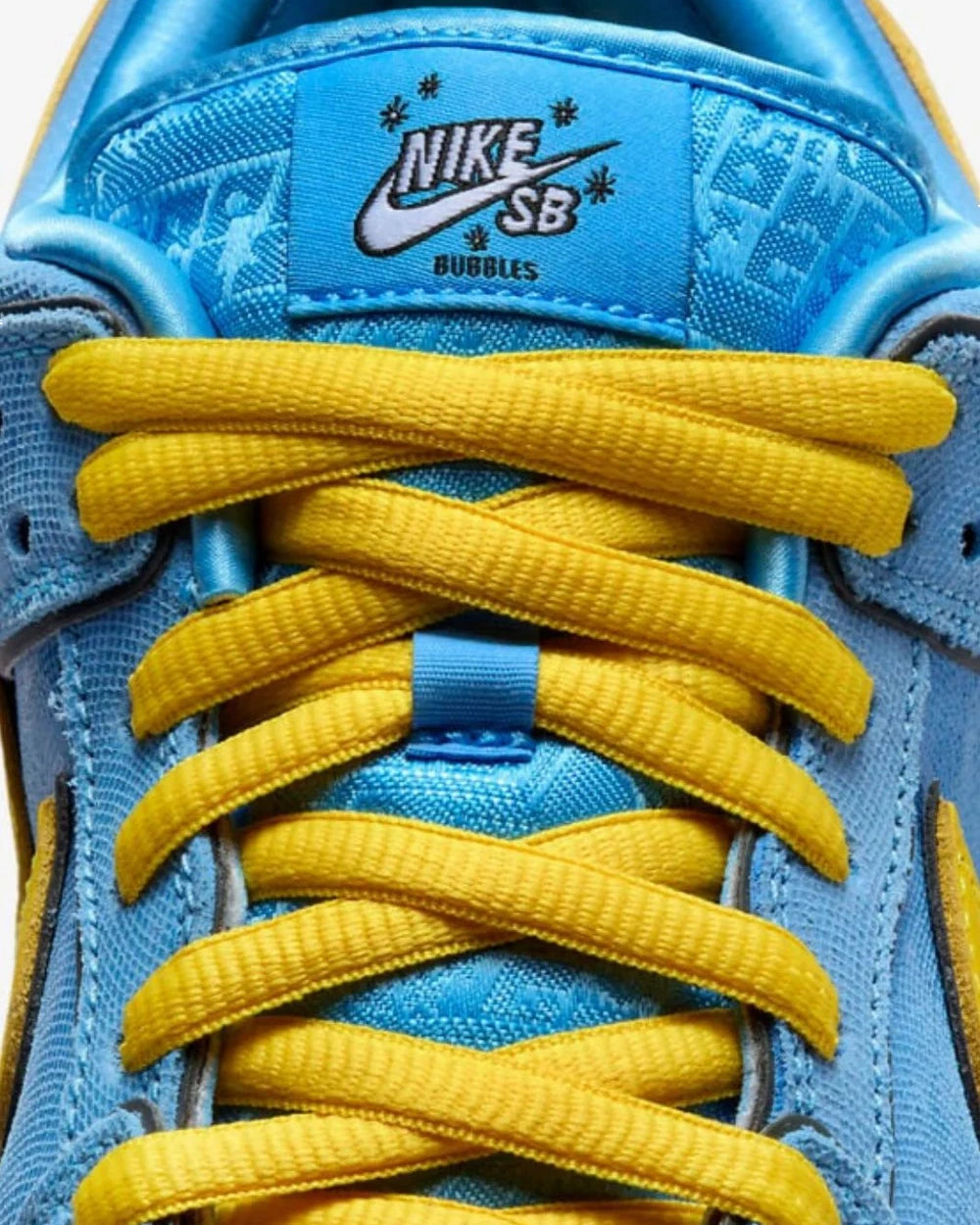 Nike SB Dunk Low The Powerpuff Girls Bubbles