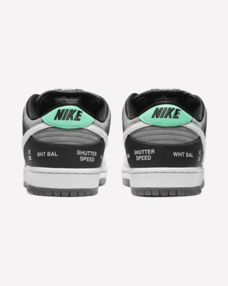 Nike SB Dunk Low VX1000