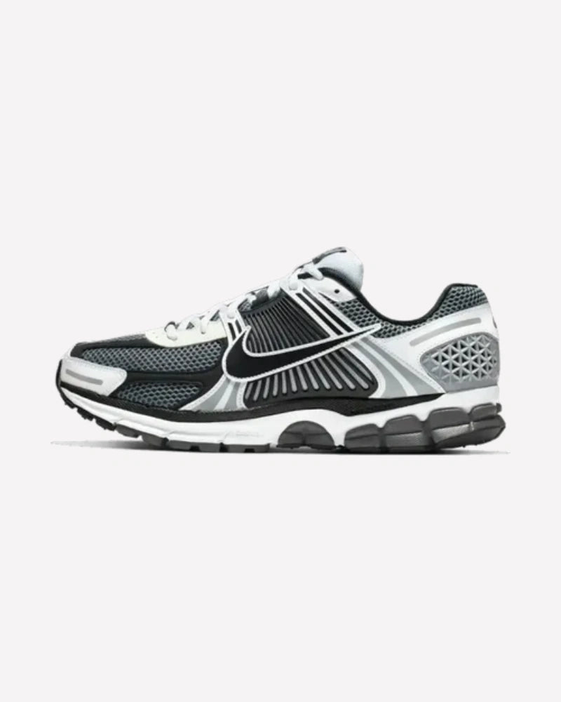 Nike Zoom Vomero 5 SE SP Dark Grey Black White