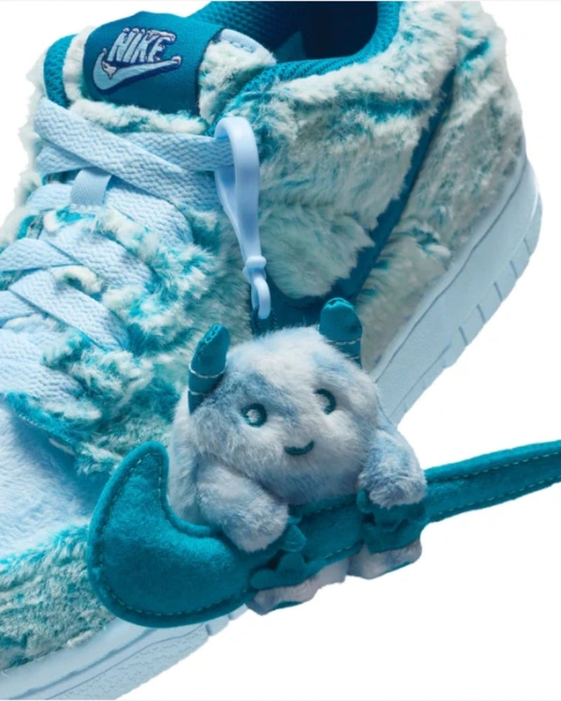 Nike Dunk Low Abominable Snowman (GS)