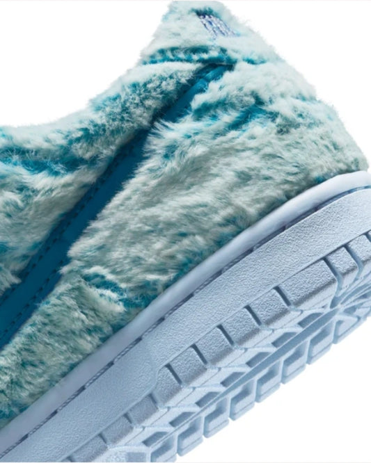 Nike Dunk Low Abominable Snowman (GS)