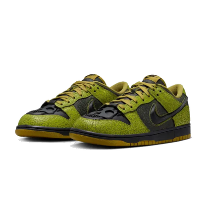 Nike Dunk Low Retro QS Halloween Skull