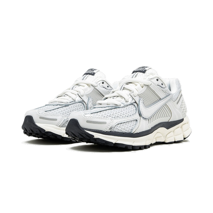 Nike Zoom Vomero 5 Photon Dust Metallic Silver