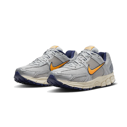 Nike Zoom Vomero 5 Pure Platinum Laser Orange