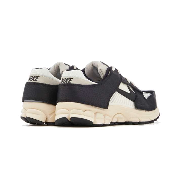 Nike Zoom Vomero 5 Timeless Panda Dunk