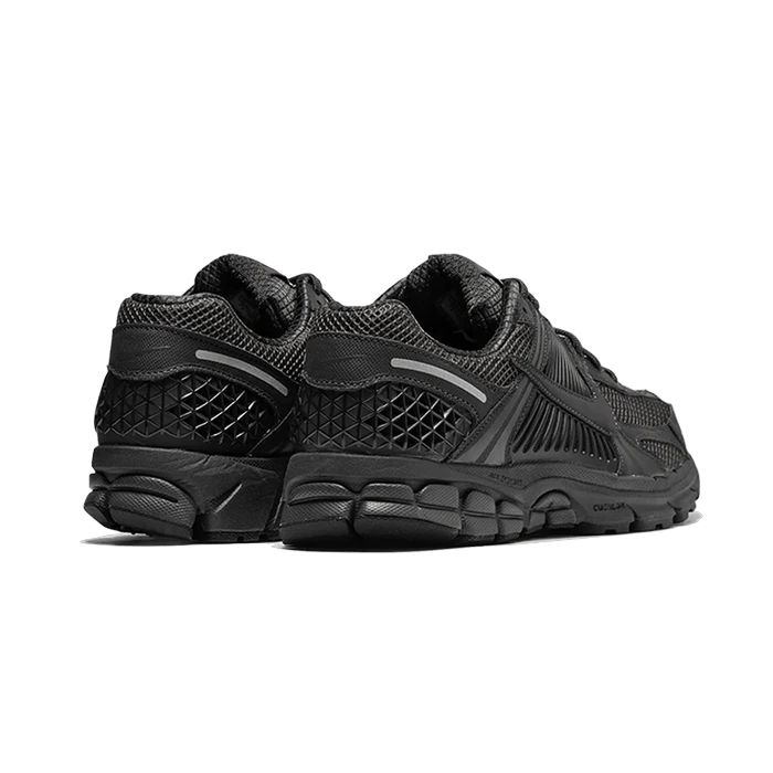 Nike Zoom Vomero 5 Triple Black