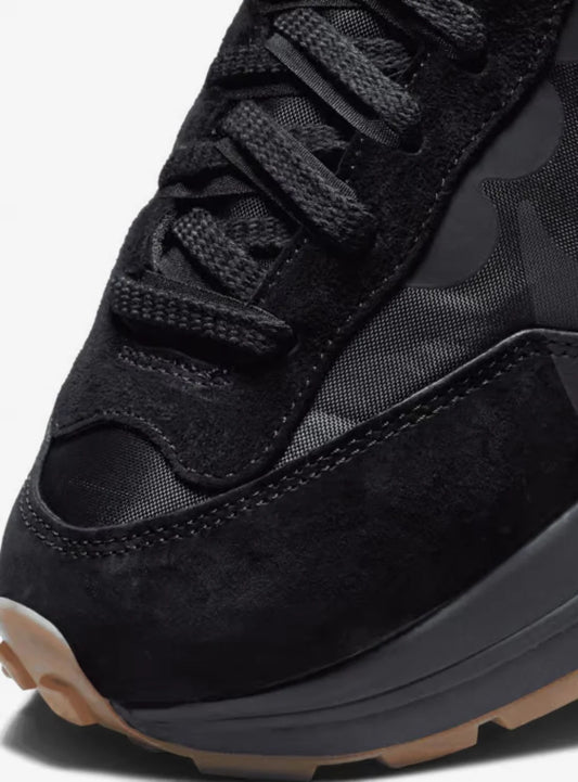 Nike sacai Vaporwaffle Black Gum