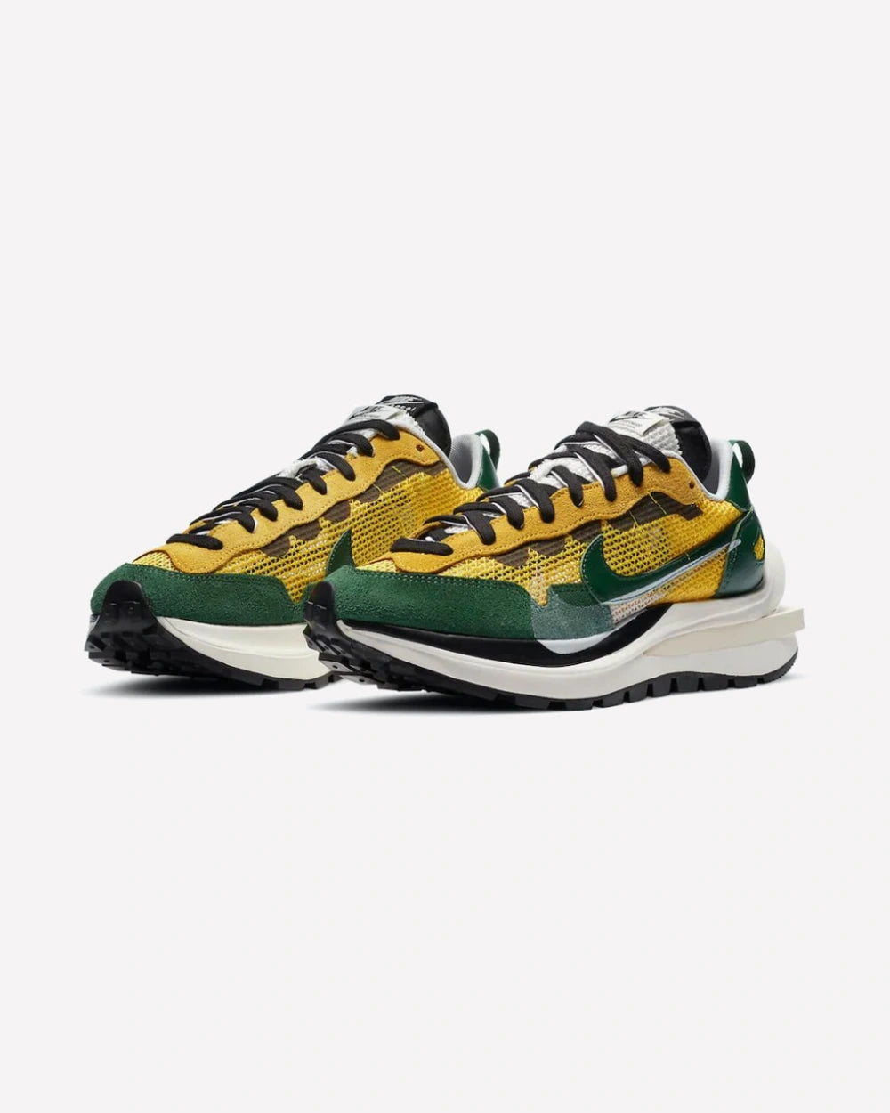 Nike sacai Vaporwaffle Tour Yellow Stadium Green