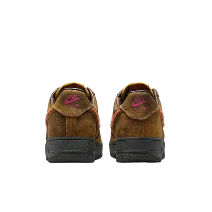 Nike Air Force 1 Low '07 QS Boucle Desert Moss Fierce Pink