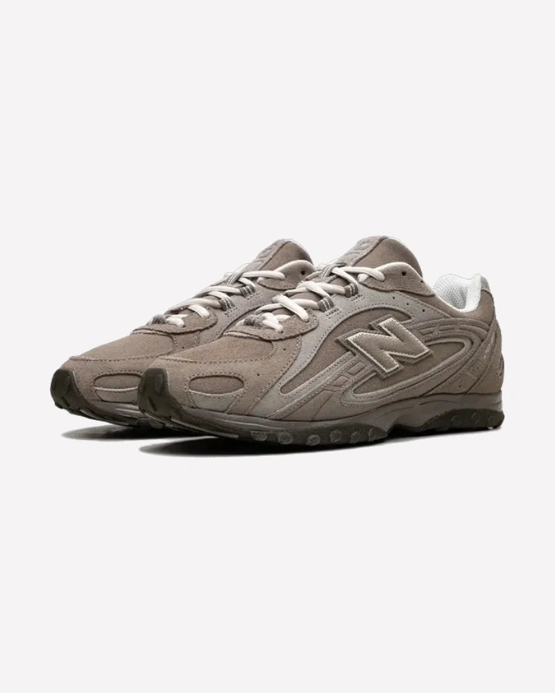New Balance 204L Mushroom Arid Stone