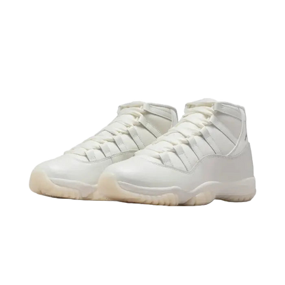Air Jordan 11 Retro Pearl