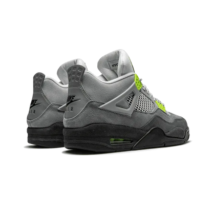 Air Jordan 4 Retro SE 95 Neon