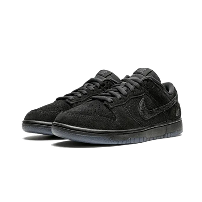Nike Dunk Low SP Undefeated 5 On It Black