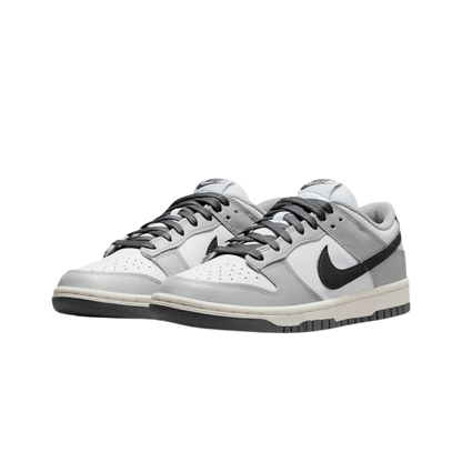 Nike Dunk Low Light Smoke Grey
