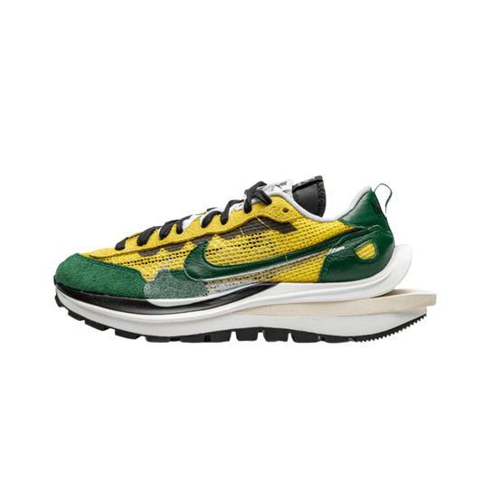Nike sacai Vaporwaffle Tour Yellow Stadium Green