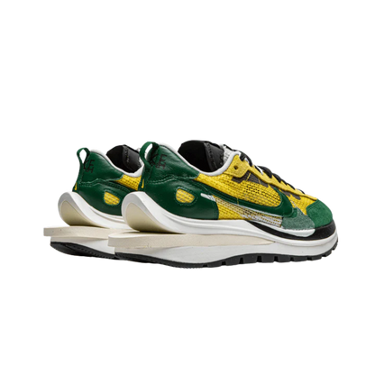 Nike sacai Vaporwaffle Tour Yellow Stadium Green