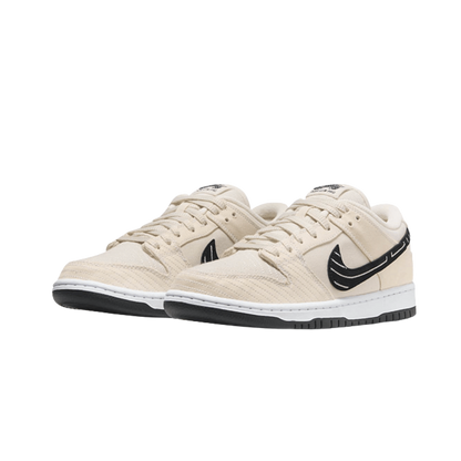 Nike SB Dunk Low x Albino & Preto Fossil