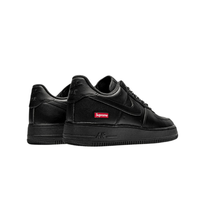 Nike Air Force 1 Low Supreme Black