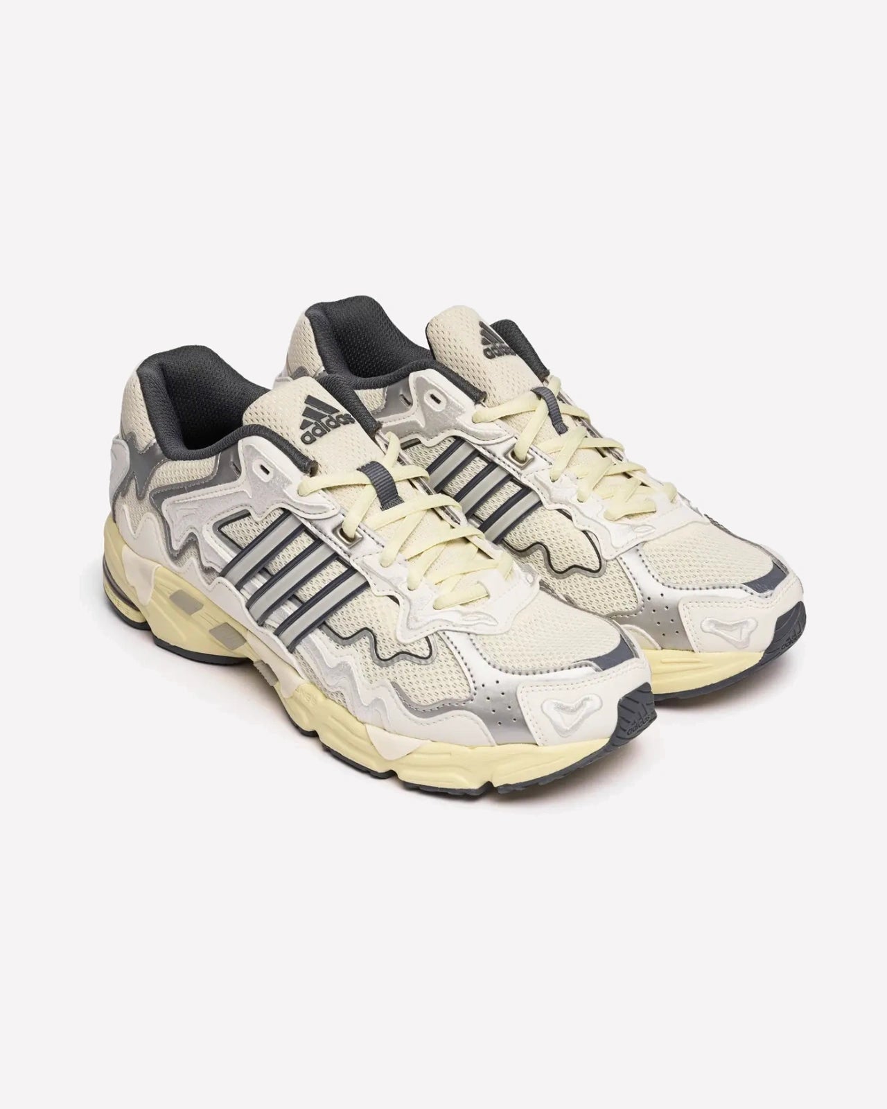 adidas Response CL Bad Bunny