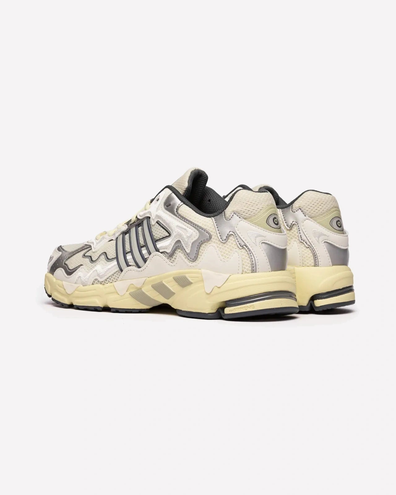 adidas Response CL Bad Bunny