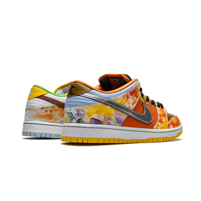 Nike SB Dunk Low Street Hawker (2021)