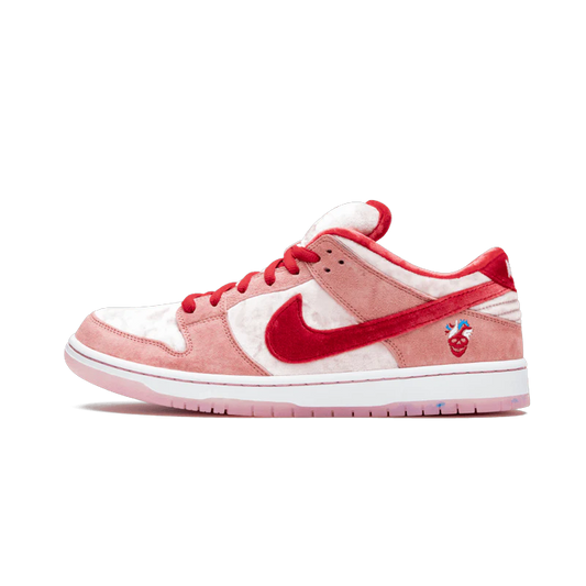 Nike SB Dunk Low StrangeLove Skateboards
